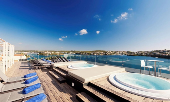 Es Castell Hotel | Barceló Hamilton Menorca - Adults Only