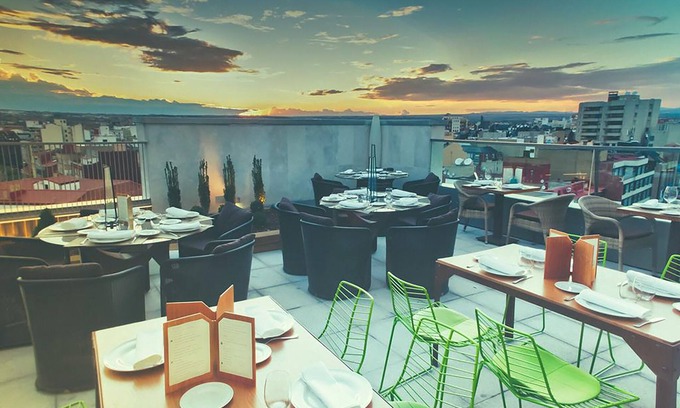 Old Town Hotel | Barceló León Conde Luna