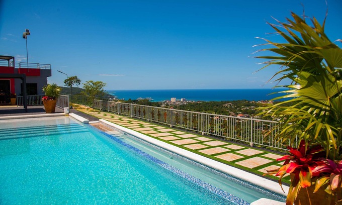 Ocho Rios Villa | Barefoot Paradise Pyramid Point