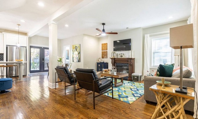 South Hyde Park Apartment | Bates West House Kansas City
