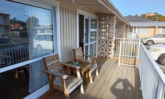 Musselburgh Hotel | Bayfield Motel and Apartment