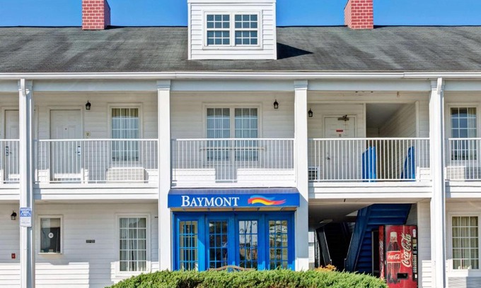 Sanford Hotel | Baymont by Wyndham Sanford