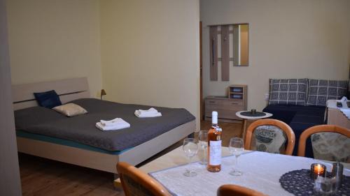 Besenova Apartment | Beška