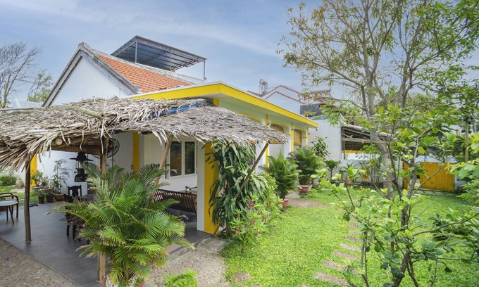 Cam An Villa | Be's Beach House An Bang