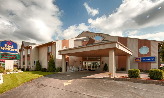 Ludington Hotel | Best Western Lakewinds