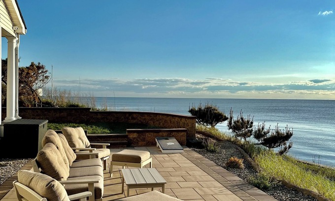 Villas House | “Beach by day, sunset by night.” Pool any time, waterfront & beach front