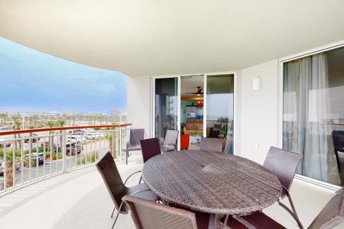 Navarre Beach Apartment | Beach Colony Resort West 2F