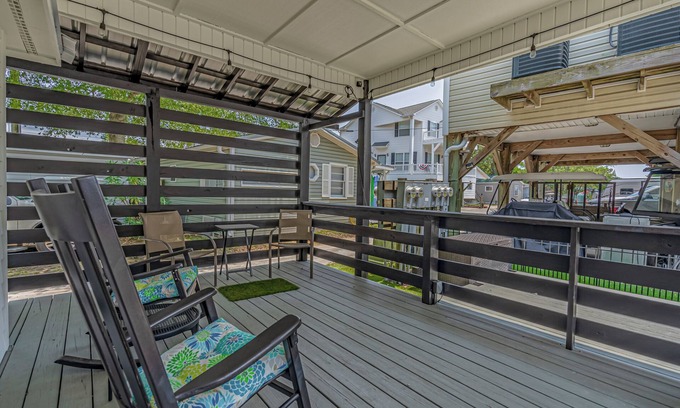 Myrtle Beach Cottage | Beach Cottage Escape: Just a Short Stroll to the Shore