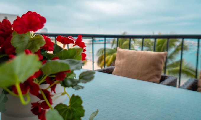 Guayaquil Apartment | Beach front apartment, Two bedroom two bath! Pet friendly 😀