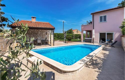 Banjole House | Beach Front Home In Pula