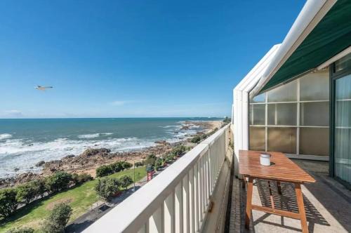 Foz do Douro Apartment | Beach Temptation