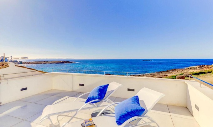 Colonia Sant Jordi Apartment | Beachfront Apartment Migjorn Cel by Sealand Villas
