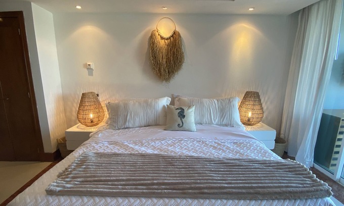 Fluvial Vallarta Condo | Beachfront Condo Grand Venetian