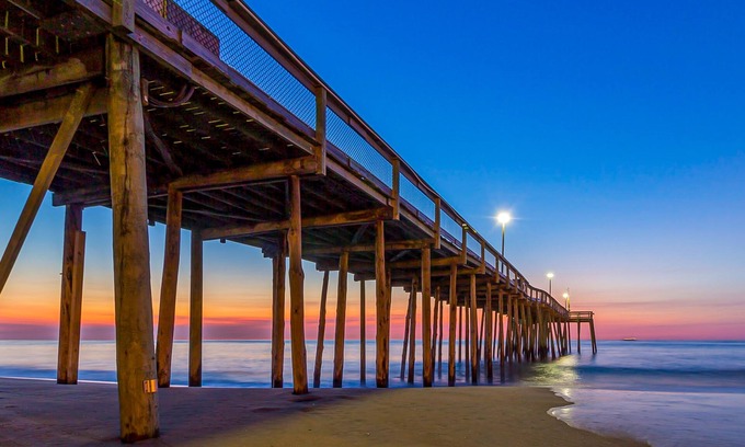 Ocean City Condo | Beachfront condo with amazing views, pool, steps to beach boardwalk