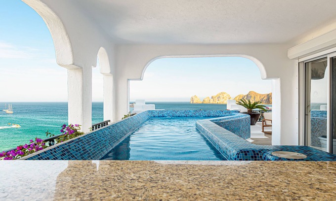 Auroras Condo | Beachfront Penthouse by Pueblo Bonito