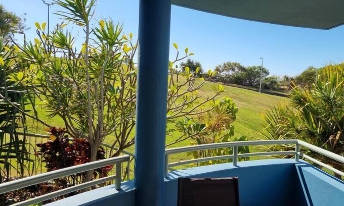 Miami Apartment | Beachside on Brakes!
