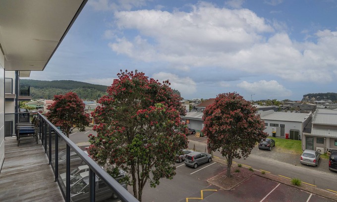 Whangamata House | Beachy Keen - Whangamata Holiday Apartment