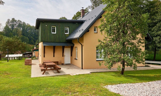 Rudnik Apartment | Beautiful apartment for 5 people with WIFI, TV, patio and panoramic view