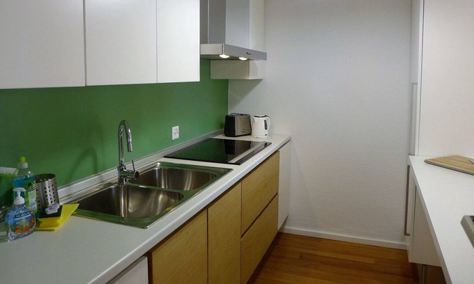 Surlej Apartment | Beautiful apartment for 6 guests with WIFI, TV, balcony, pets allowed, panoramic view and parking