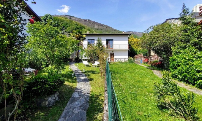 Gera Lario Apartment | Beautiful apartment for 3 guests with WIFI, TV and terrace