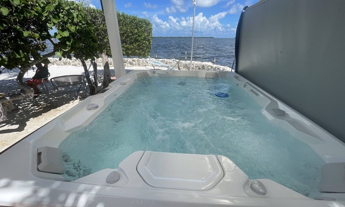 Key Largo Ski Chalet | Beautiful Beach Front Home!