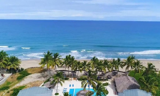Cabarete Apartment | Beautiful Beachfront Penthouse 2 Bdrm 2 Bath Condo