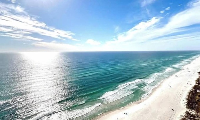 Panama City Beach Condo | BEAUTIFUL GULF FRONT 3 BEDROOM 2 BATH UNIT ON THE 20TH FLOOR OF THE RESORT