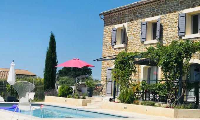 Barjac House | Beautiful house with pool