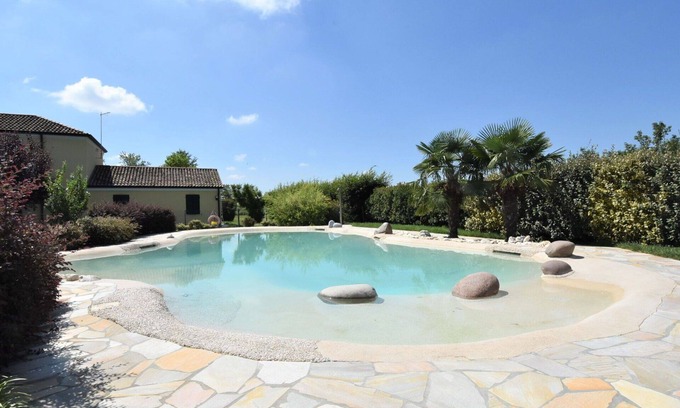 Ariano nel Polesine House | Beautiful apartment in villa for 9 people with pool, A/C, WIFI, TV, patio and parking