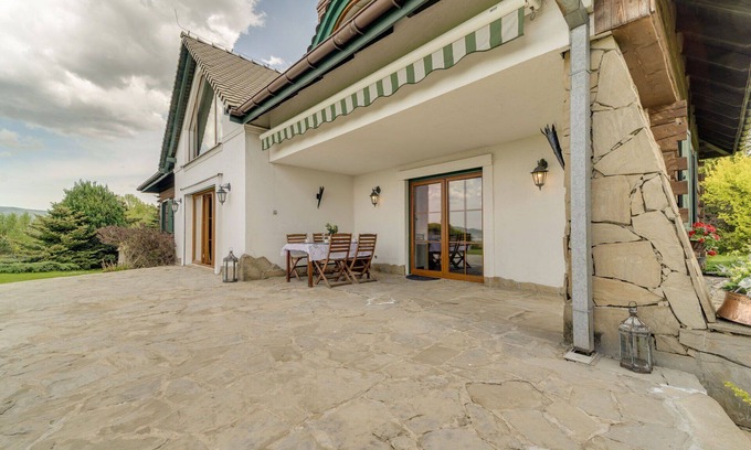 Gilowice Villa | Beautiful private villa for 8 guests with hot tub, private pool, WIFI, TV, terrace and pets allo.