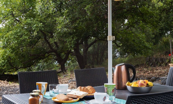 Zafferana Etnea House | Beautiful private villa for 6 guests with WIFI, TV, terrace and pets allowed