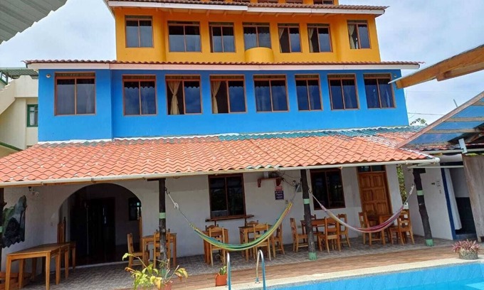 Bahia de la Academia Apartment | Beautiful rooms with ocean view in Galàpagos VerdeAzul