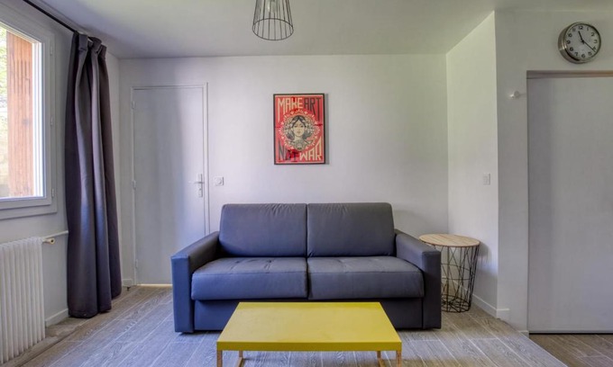 La Villette Apartment | Beautiful Studio Near The Canal De L'ourcq