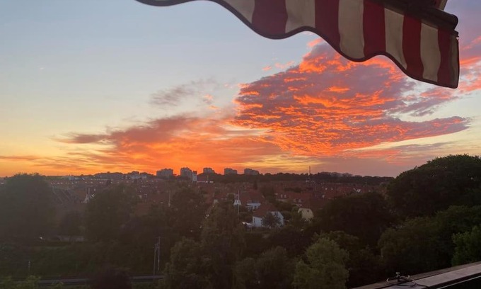 Frederiksberg Apartment | Beautiful sunset from 7th floor! 2bedrooms/balcony/free parking and bikes