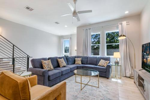 Mid-City House | Beautiful Townhouse in a Gated Community