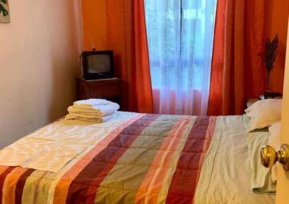 Nunoa Apartment | Bed and Breakfast La Reina Oriente