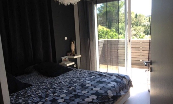 Montferrier-sur-Lez House | BEDROOM in house with swimming pool for 2 - ideal for couple