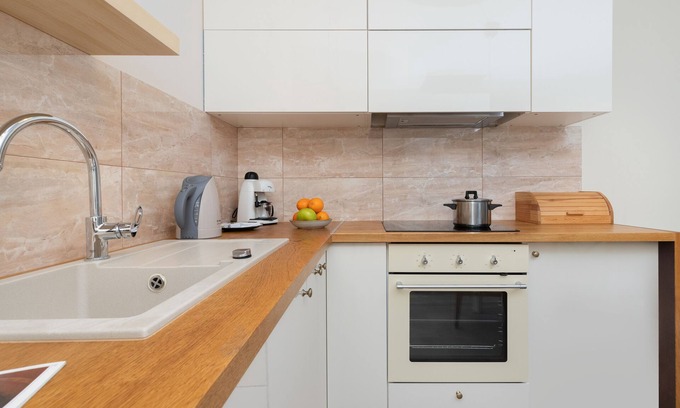 Gdynia Apartment | Beige Studio for 4 in Gdynia by Renters