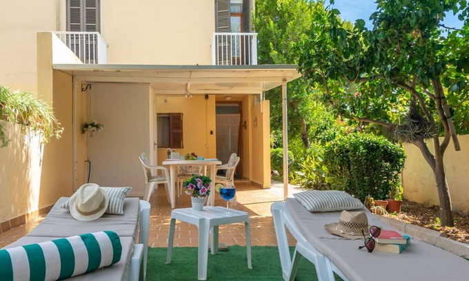 Alcudia House | Bella