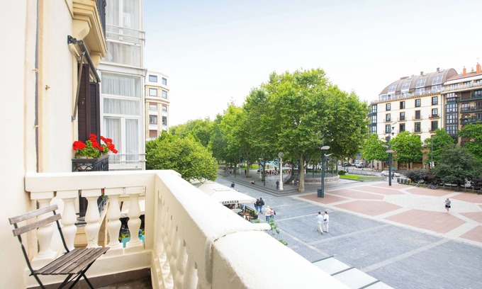Old Town House | Belle Époque Self Check-in Guest House