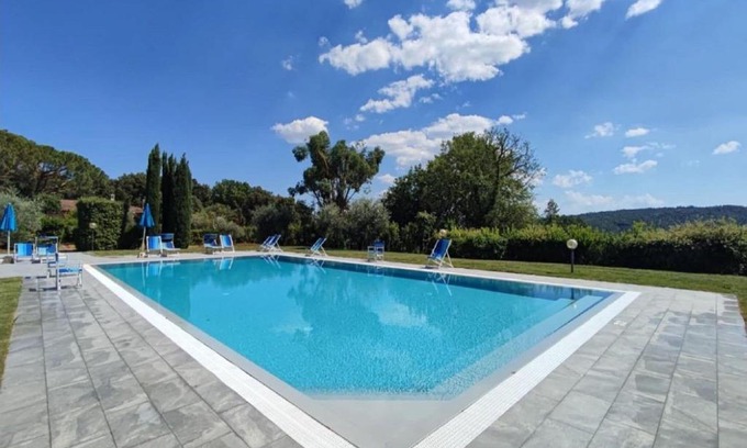 Gambassi Terme House | Belvilla by OYO Property in Gambassi Terme FI