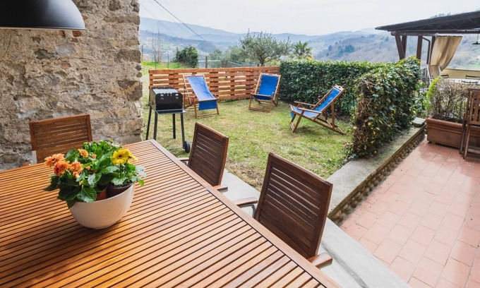 Poggio Apartment | Belvilla by OYO Suffredini e Piazzetta