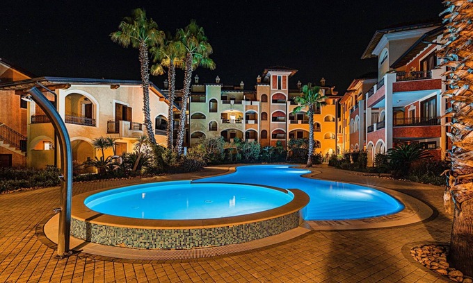 Toscolano Maderno Apartment | Benaco Village P1 42 by Wonderful Italy