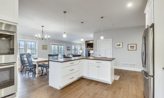 Stowe Area House | Benjamin Trail: 4 br, gas fireplace, a/c, deck with Mansfield views!