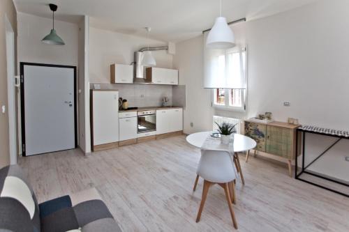 Bentivoglio House | Bentivoglio b&b ACQUA E TERRA - camere con bagno privato in camera e uso cucina - CON FATTURAZIONE