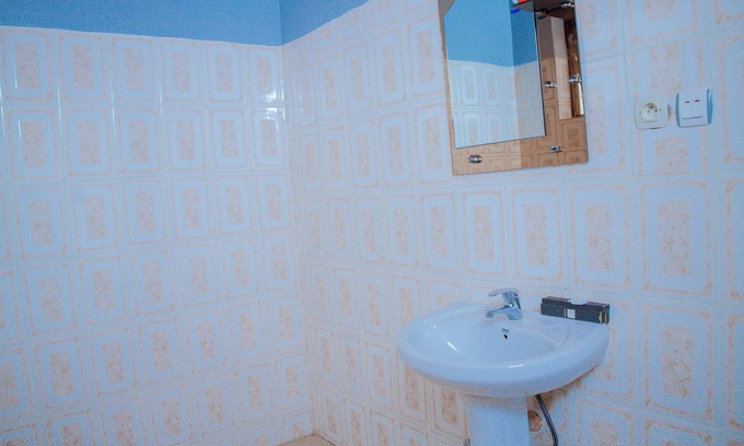 Kigali Hotel | Best Inn Motel MUSINGUZI Frank