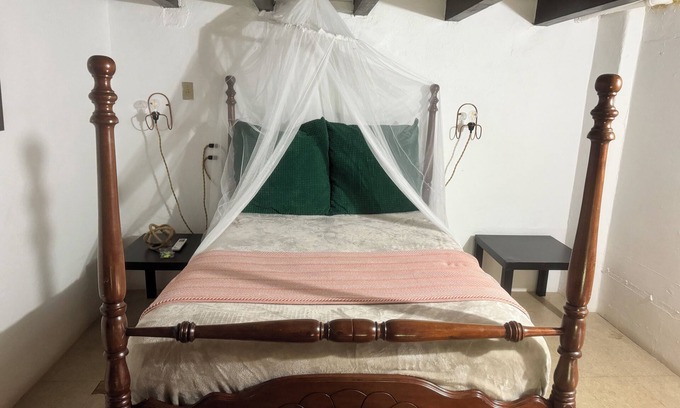Mercado House | Best Location Old San Juan private room 2 of 11