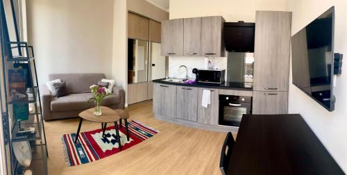 Liberation Apartment | Best studio with AC - 15 min beach - 5 min bars