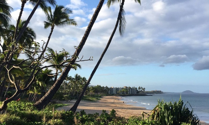 Kihei Condo | Best Unit/Location w/Ocean View! Fully Renovated End-Unit!
