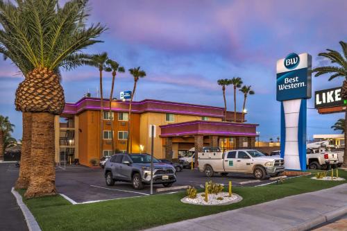 Paradise Hotel | Best Western McCarran Inn